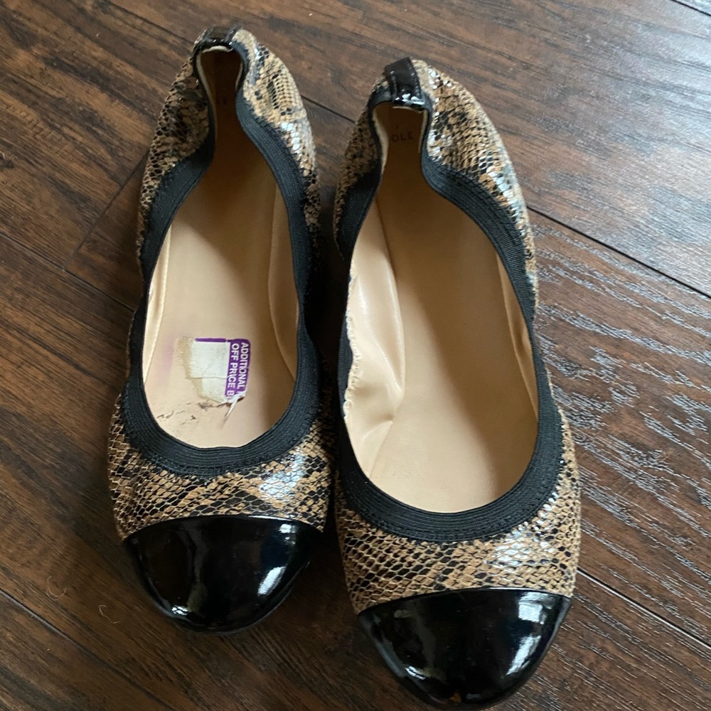 Faux skin flats. Size 10